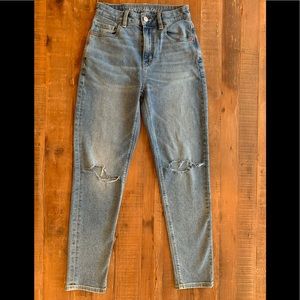 AMERICAN EAGLE Mom Jean, Stretch Size 00 Regular